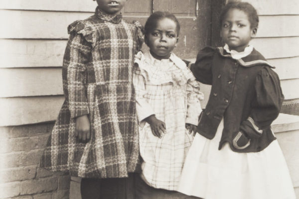 Lillian, Cora, and Luvenia Ward, about 1902
